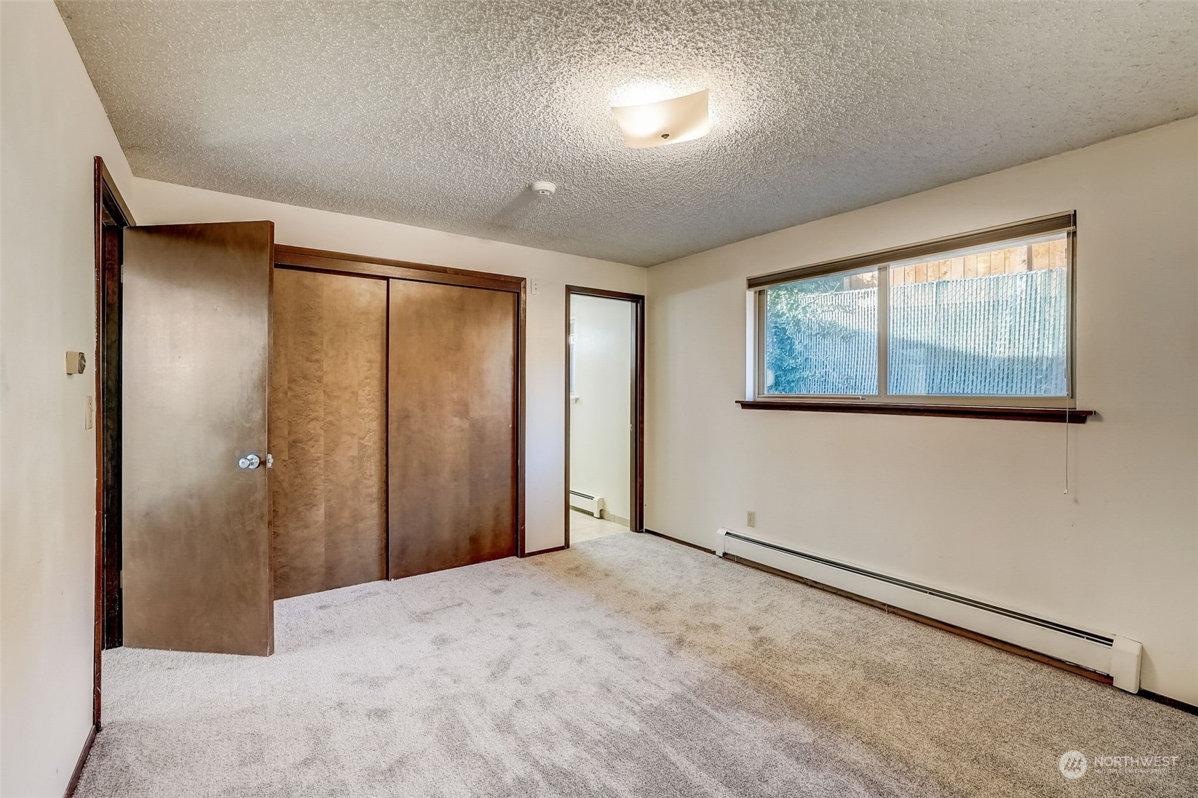 4422 108th Avenue East Edgewood, WA 98372 - Photo 13 of 38