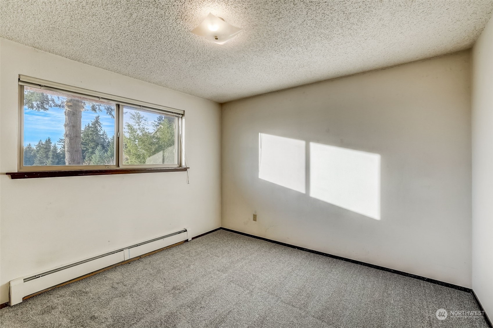 4422 108th Avenue East Edgewood, WA 98372 - Photo 16 of 38
