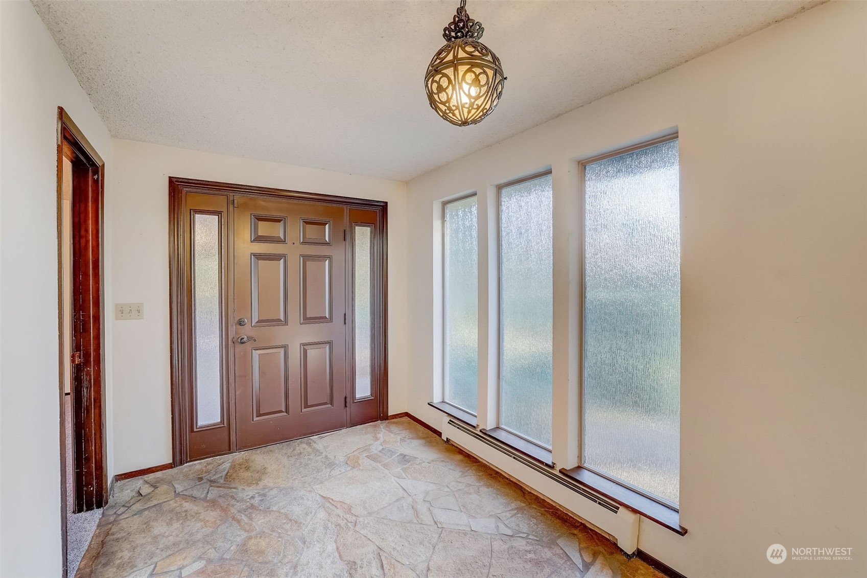 4422 108th Avenue East Edgewood, WA 98372 - Photo 5 of 38