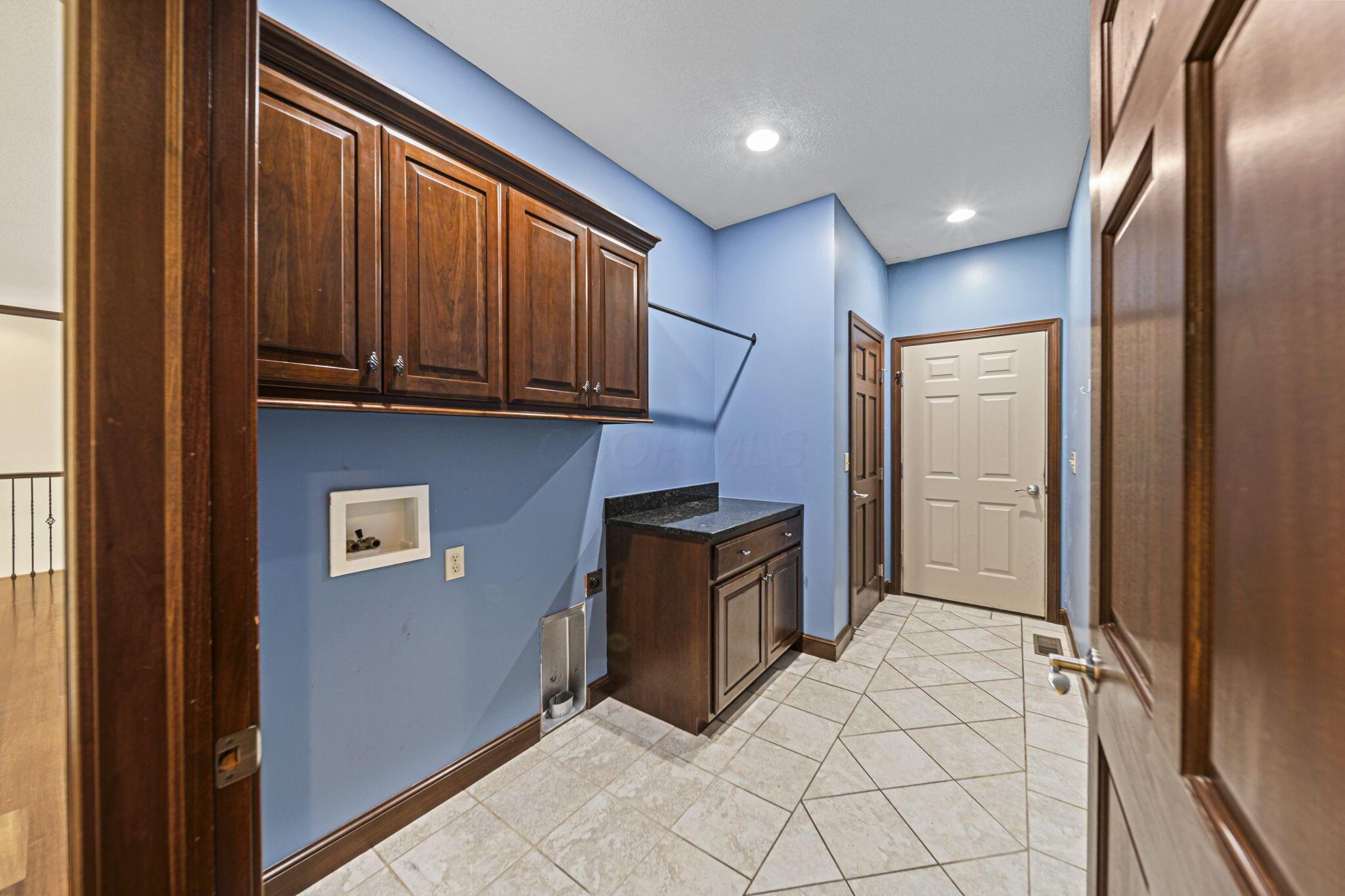 8936 Keys Road Mount Vernon, OH 43050 - Photo 38 of 81 37-web-or-mls-IMG_3403