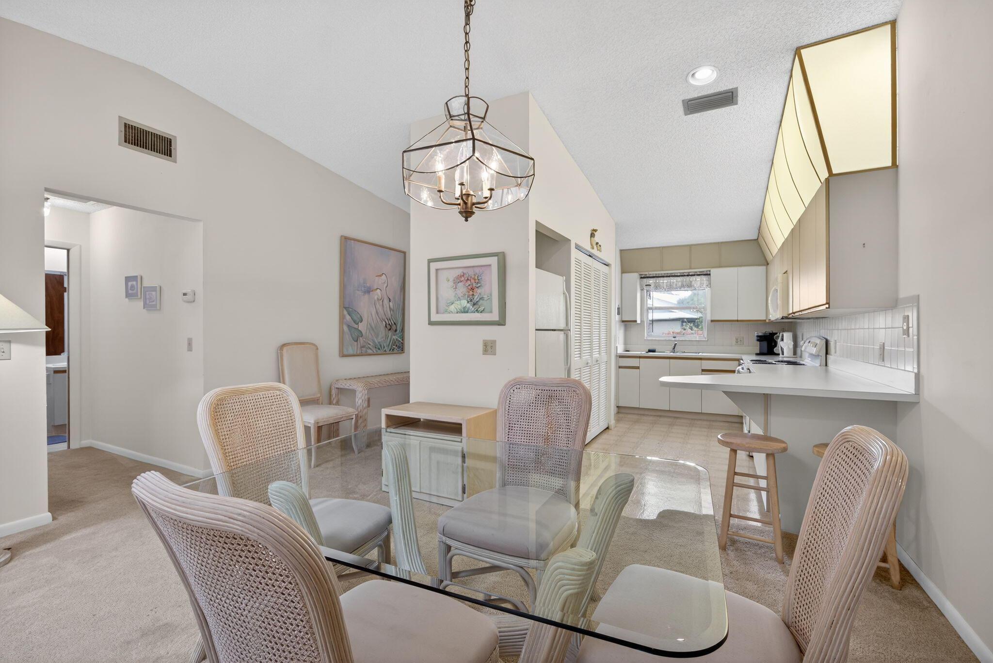 8323 Southeast Croft Circle, Unit N9 Hobe Sound, FL 33455 - Photo 13 of 66 Dining Area