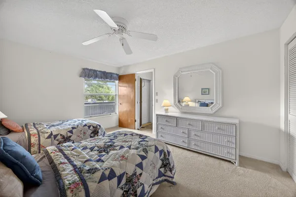 $245,000 | 8323 Southeast Croft Circle, Unit N9, Hobe Sound, FL 33455