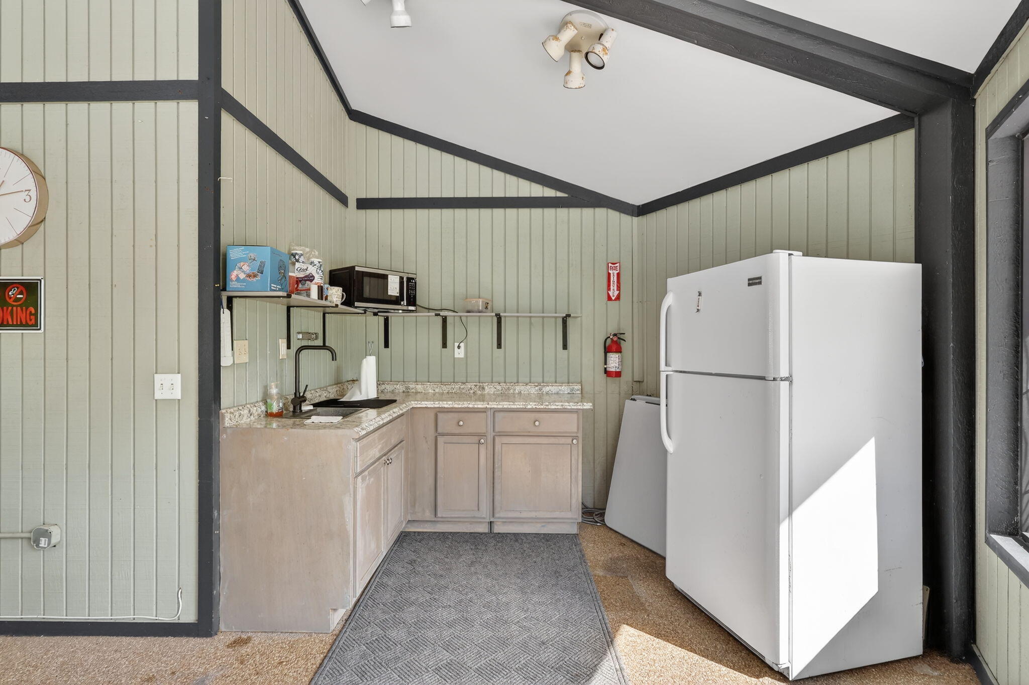 8323 Southeast Croft Circle, Unit N9 Hobe Sound, FL 33455 - Photo 43 of 66 Pavilion