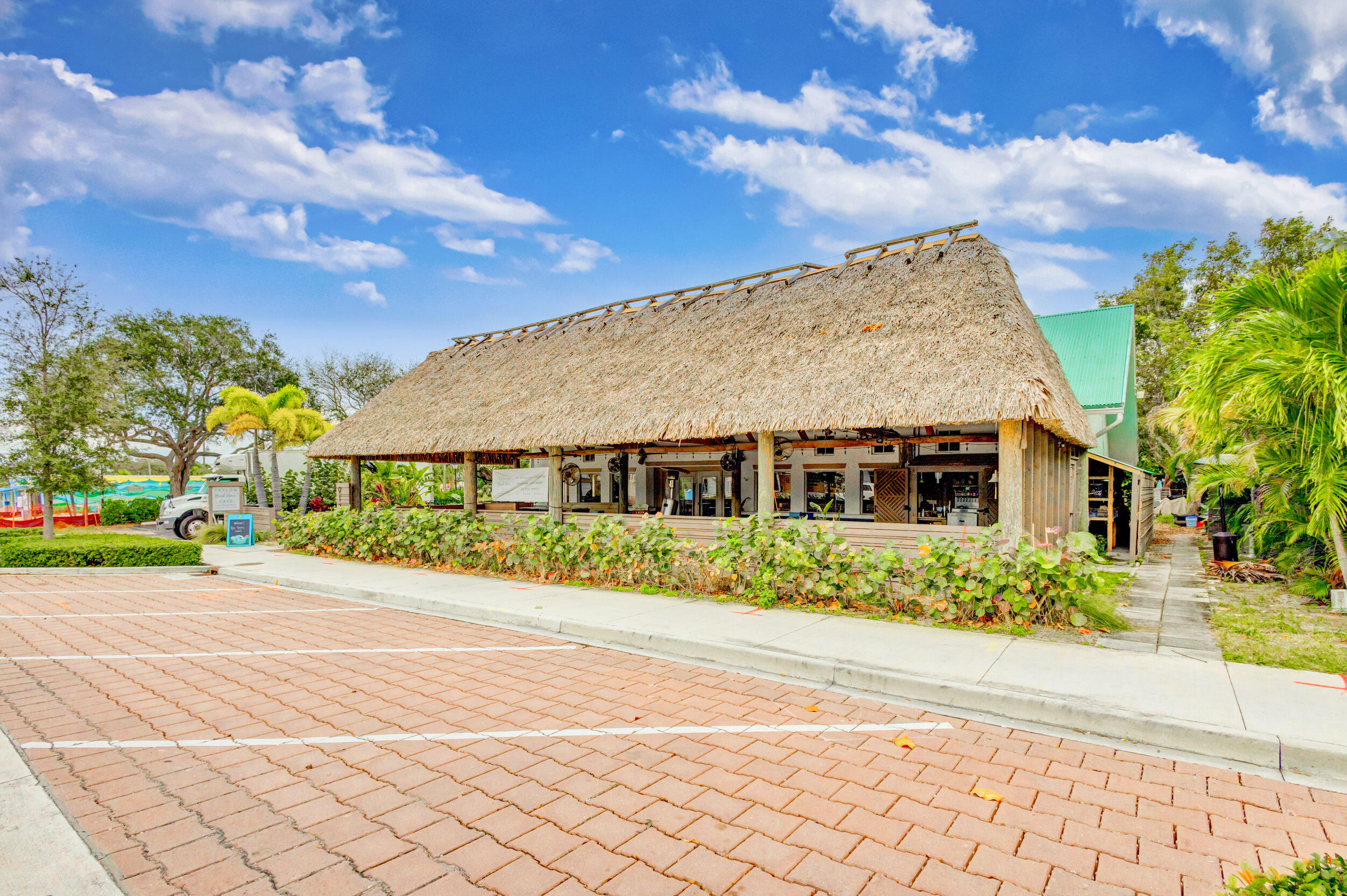 8323 Southeast Croft Circle, Unit N9 Hobe Sound, FL 33455 - Photo 47 of 66 Hobe Sound Downtown