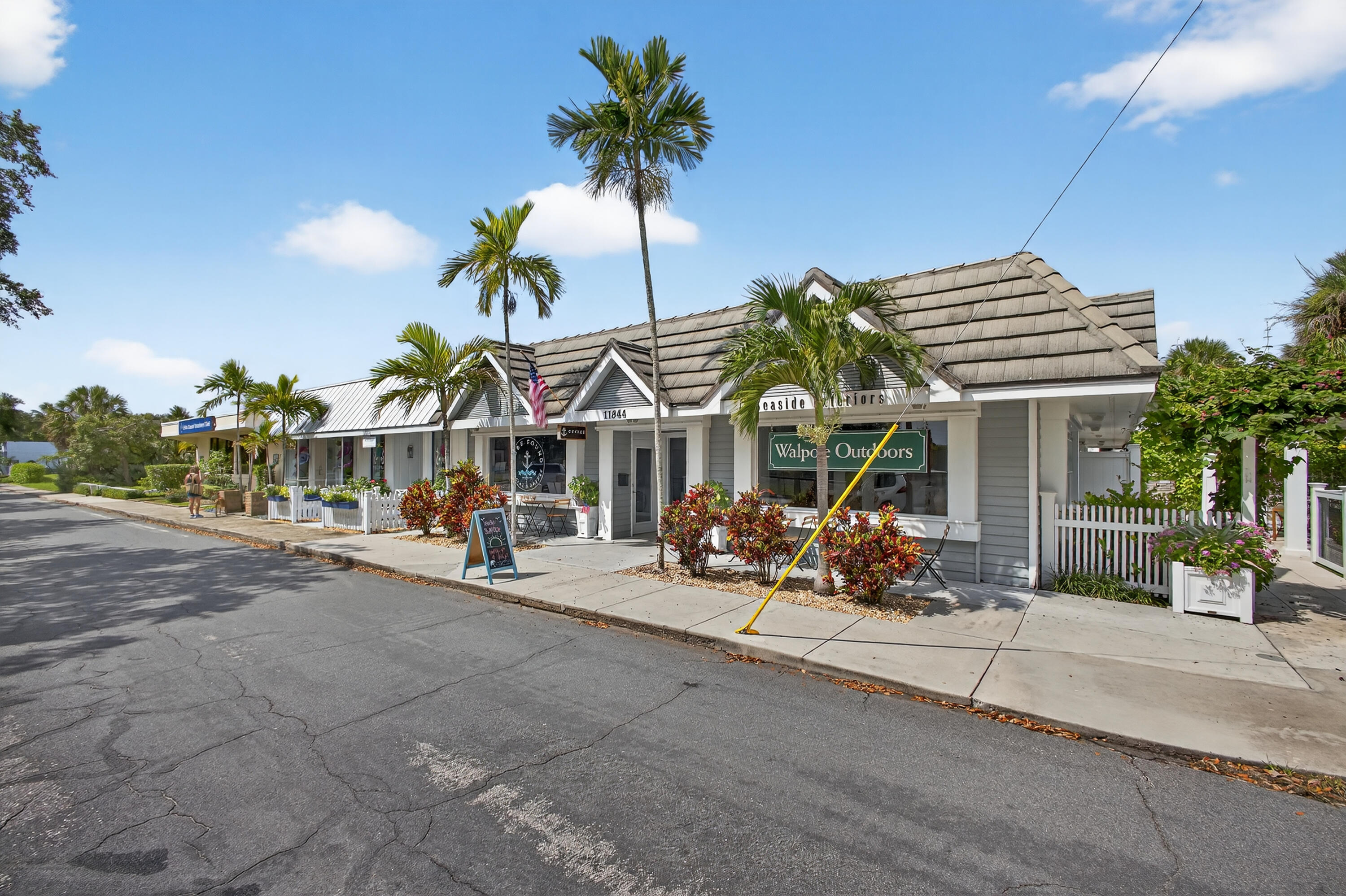 8323 Southeast Croft Circle, Unit N9 Hobe Sound, FL 33455 - Photo 50 of 66 Hobe Sound