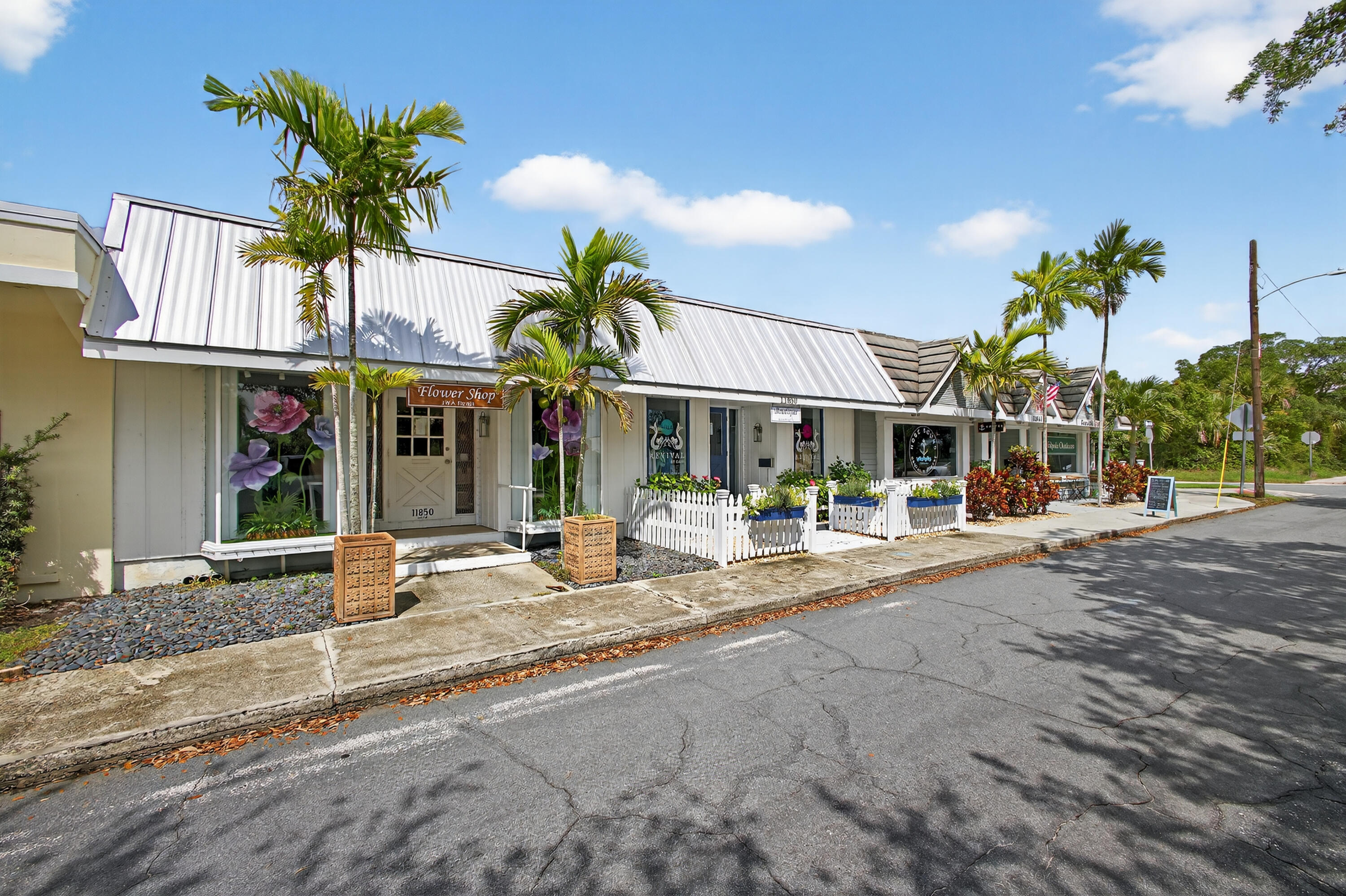 8323 Southeast Croft Circle, Unit N9 Hobe Sound, FL 33455 - Photo 51 of 66 Hobe Sound