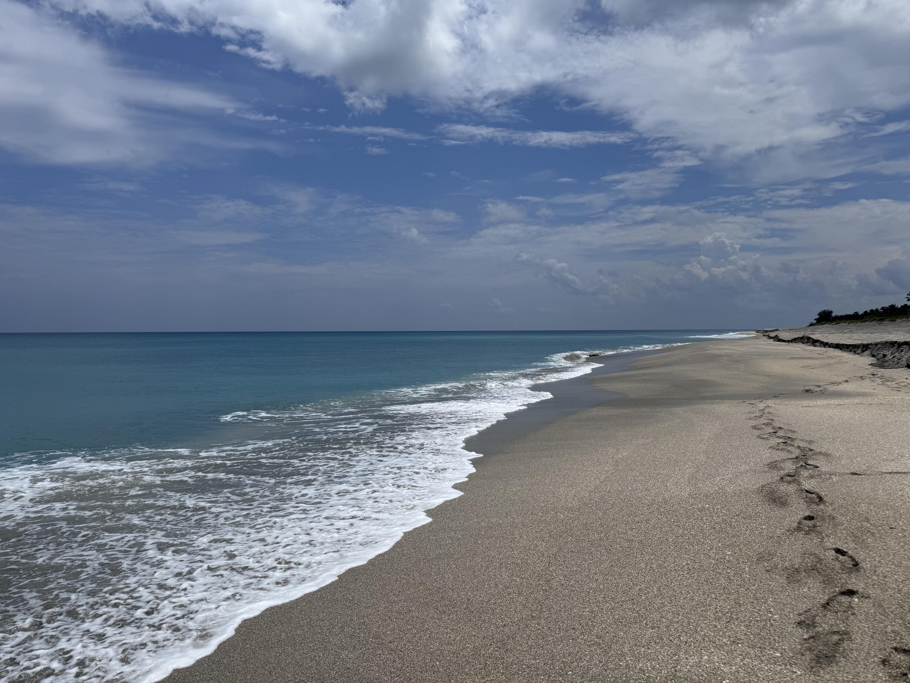 8323 Southeast Croft Circle, Unit N9 Hobe Sound, FL 33455 - Photo 58 of 66 Hobe Sound Beach