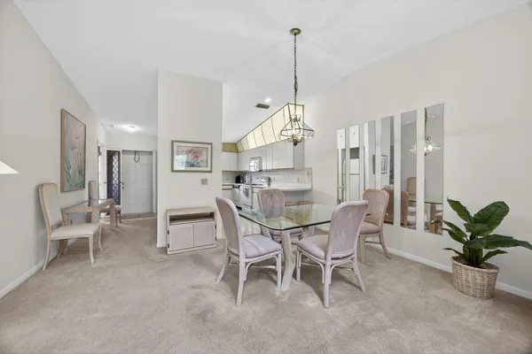 $245,000 | 8323 Southeast Croft Circle, Unit N9, Hobe Sound, FL 33455