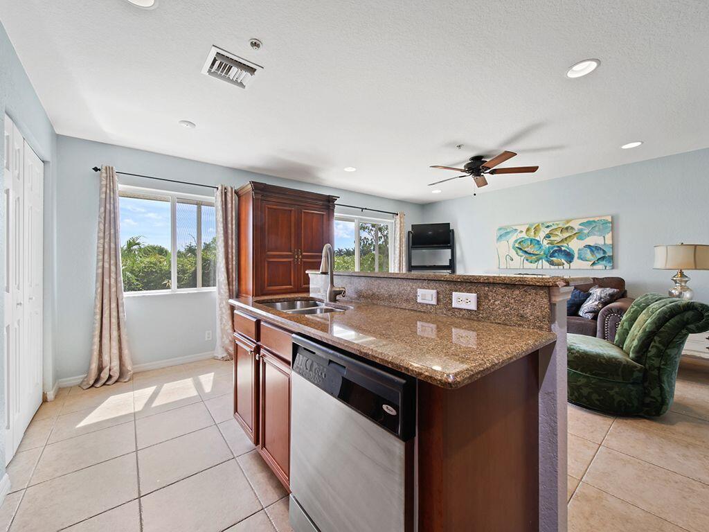 5293 Southeast Jennings Lane Stuart, FL 34997 - Photo 8 of 29 Kitchen-family area