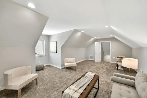 $1,050,000 | N66-w34839 Baltic Pass, Oconomowoc, WI 53066