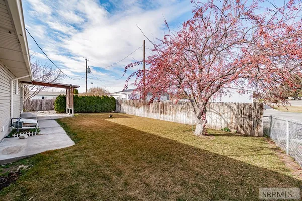 $399,000 | 420 Gardner Drive, Blackfoot, ID 83221