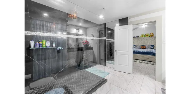 $225,000 | 11542 Bellerive Drive, Houston, TX 77072