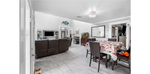 $225,000 | 11542 Bellerive Drive, Houston, TX 77072