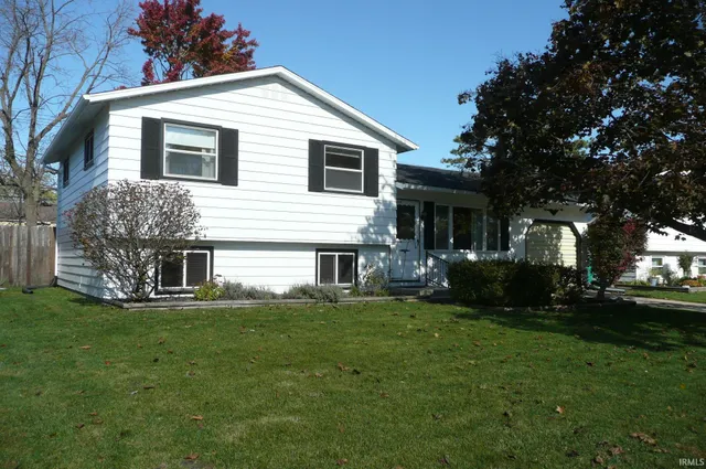 $224,900 | 2732 Prescott Drive, Mishawaka, IN 46544