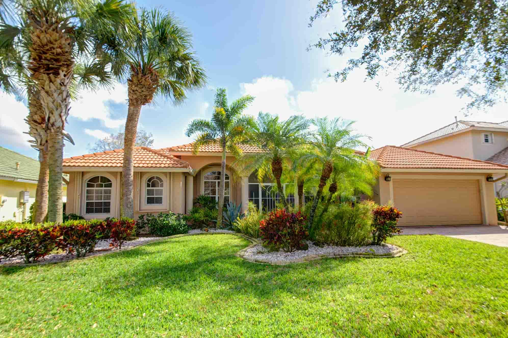 542 Rookery Place Jupiter, FL 33458 - Photo 1 of 1 Front Exterior