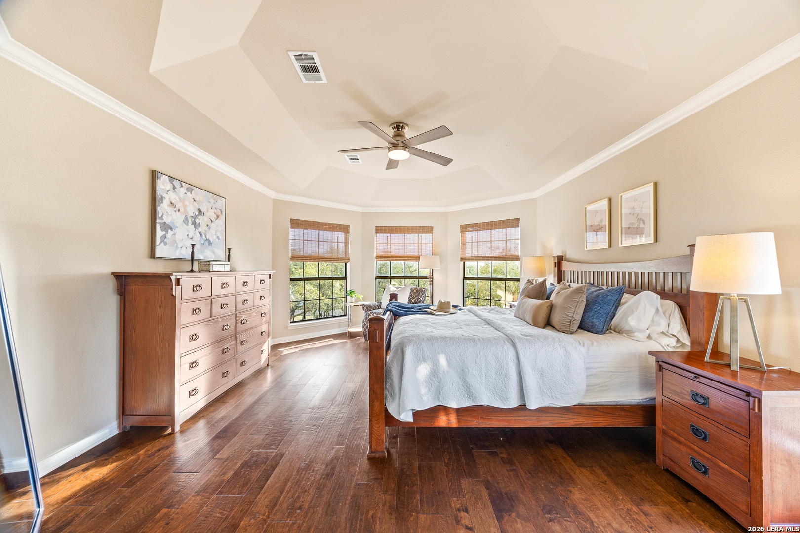 31586 Scarteen Fair Oaks Ranch, TX 78015 - Photo 29 of 67 a bedroom with bed and wooden floor