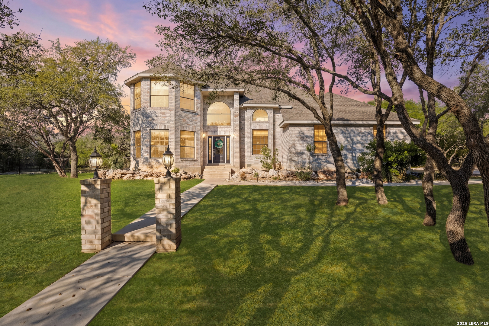 31586 Scarteen Fair Oaks Ranch, TX 78015 - Photo 3 of 67