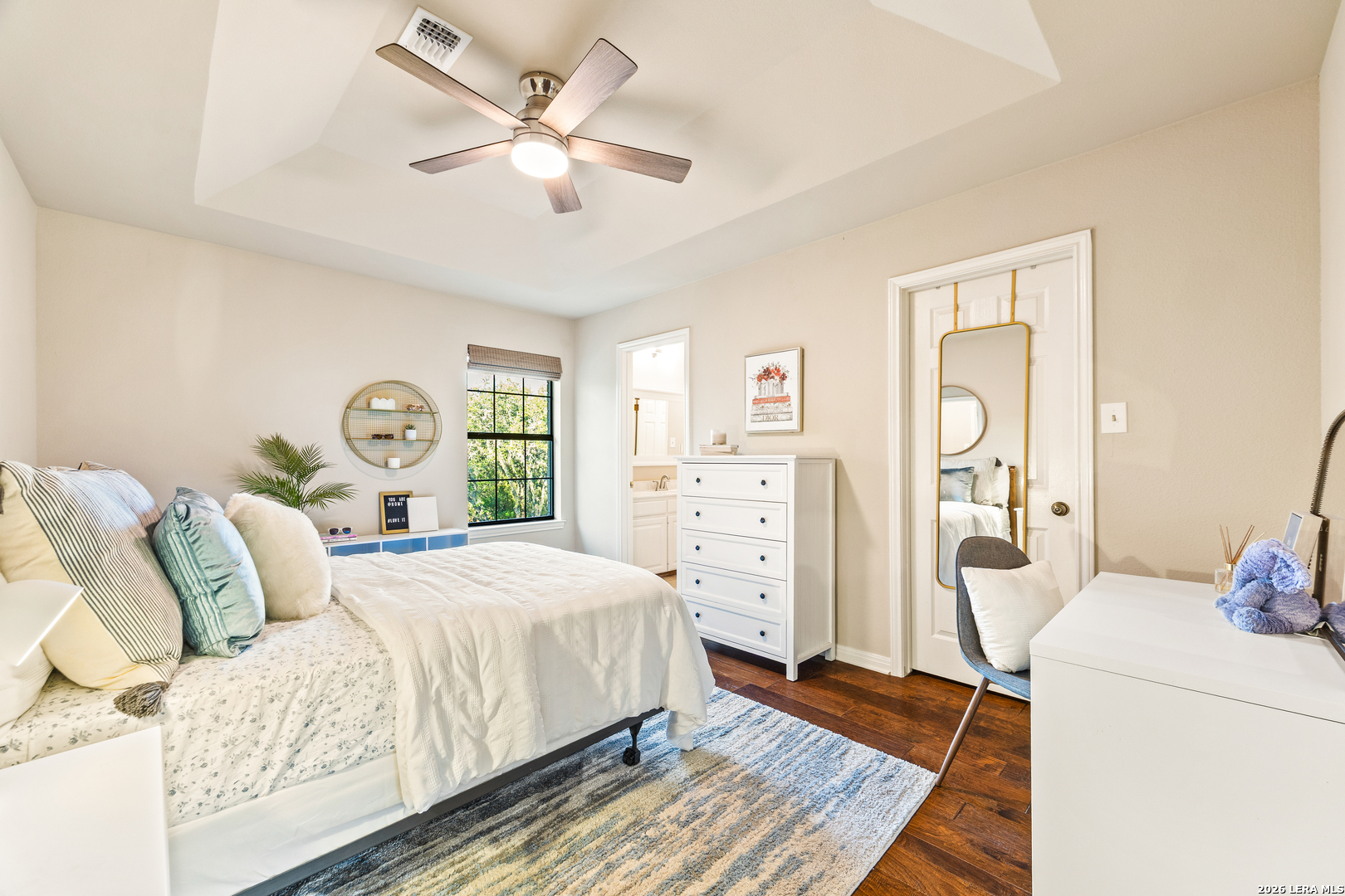 31586 Scarteen Fair Oaks Ranch, TX 78015 - Photo 35 of 67 a bedroom with a bed and a window