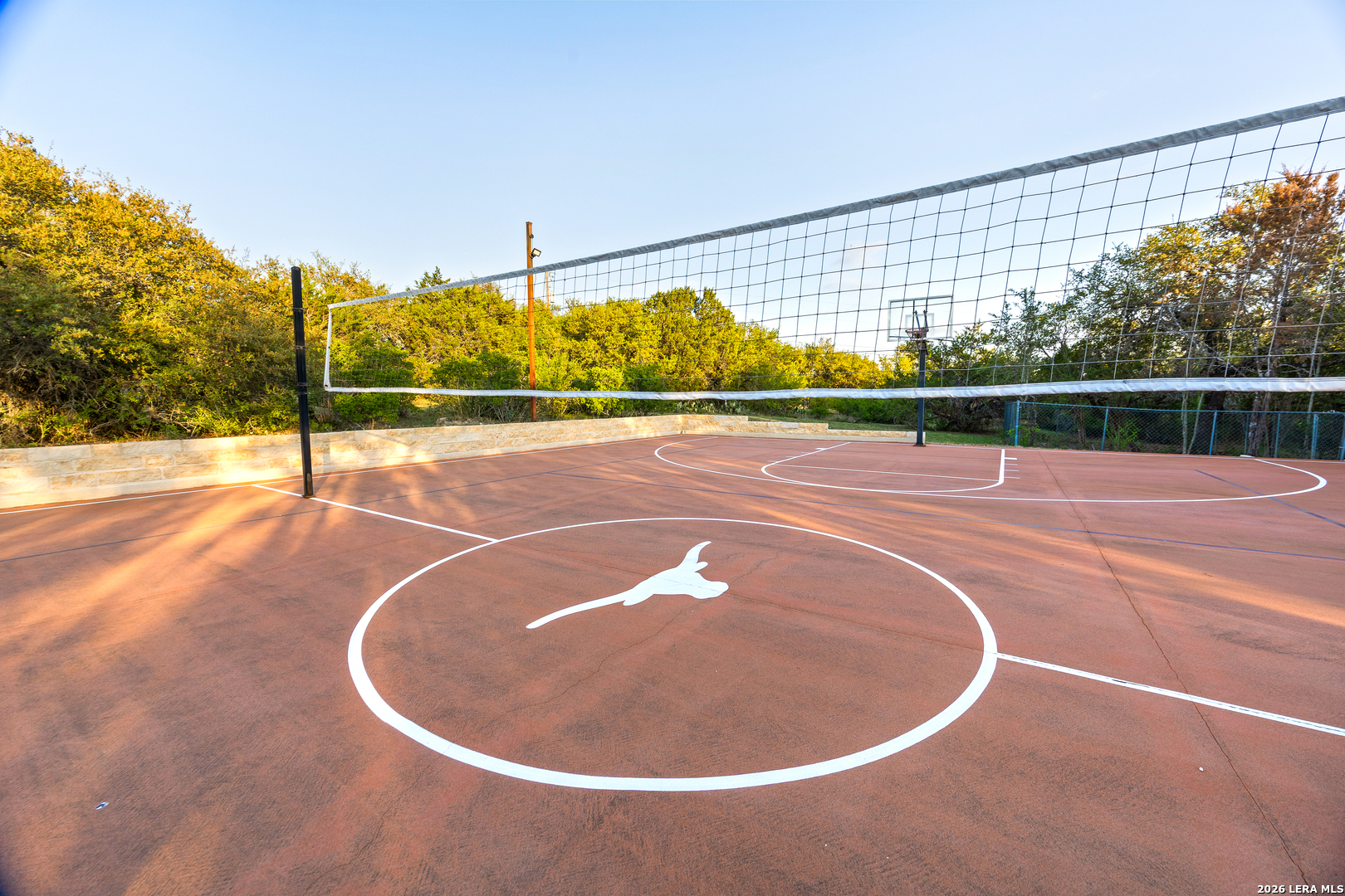 31586 Scarteen Fair Oaks Ranch, TX 78015 - Photo 50 of 67 a view of a indoor basketball court
