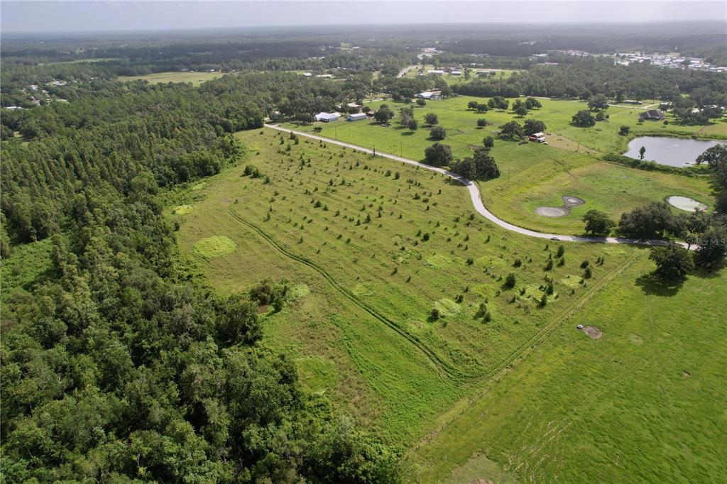 0 Hancock Road Lakeland, FL 33810 - Photo 6 of 18 an aerial view of swimming pool and mountain view