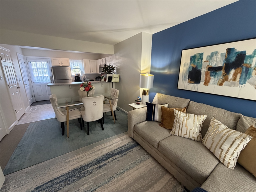 39 Pearl Street Barnstable, MA 02601 - Photo 31 of 34
