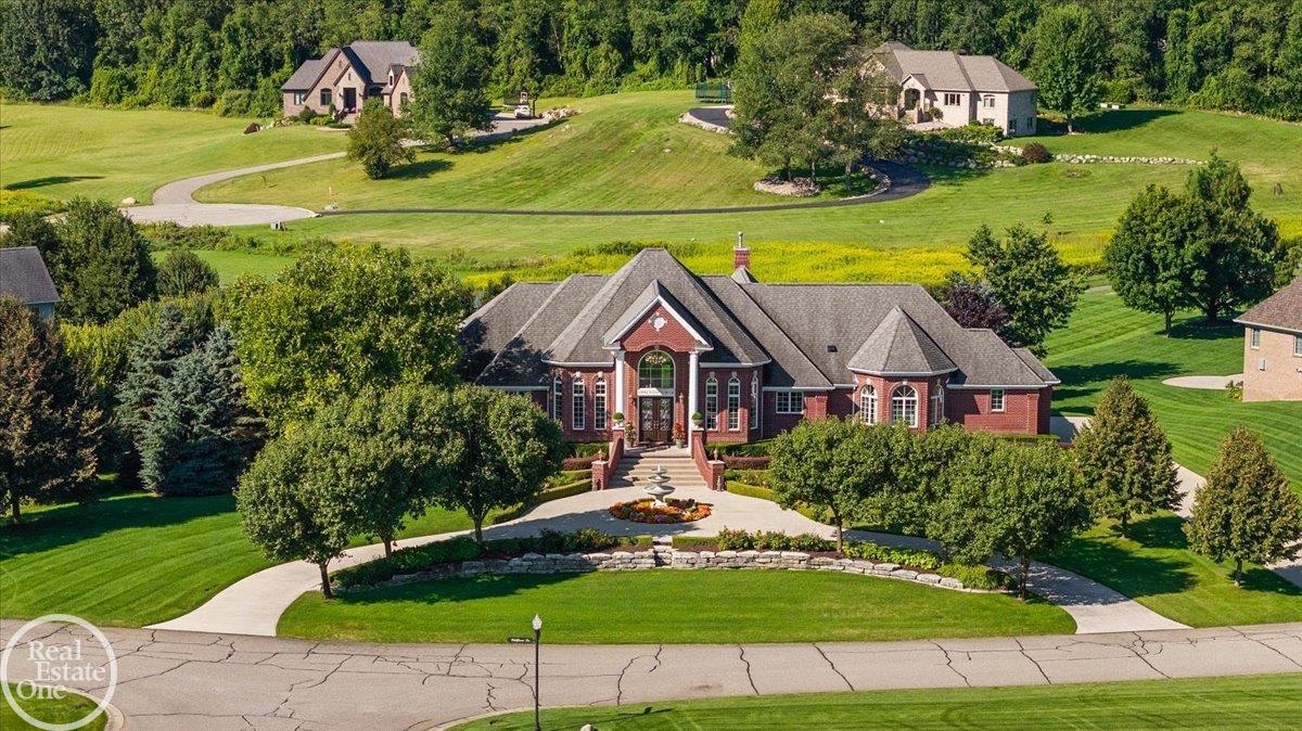 69951 Wildflower Lane Romeo, MI 48065 - Photo 76 of 86 50188712-10654FA4-65AA-427B-A85E-A0410AA23475.JPG