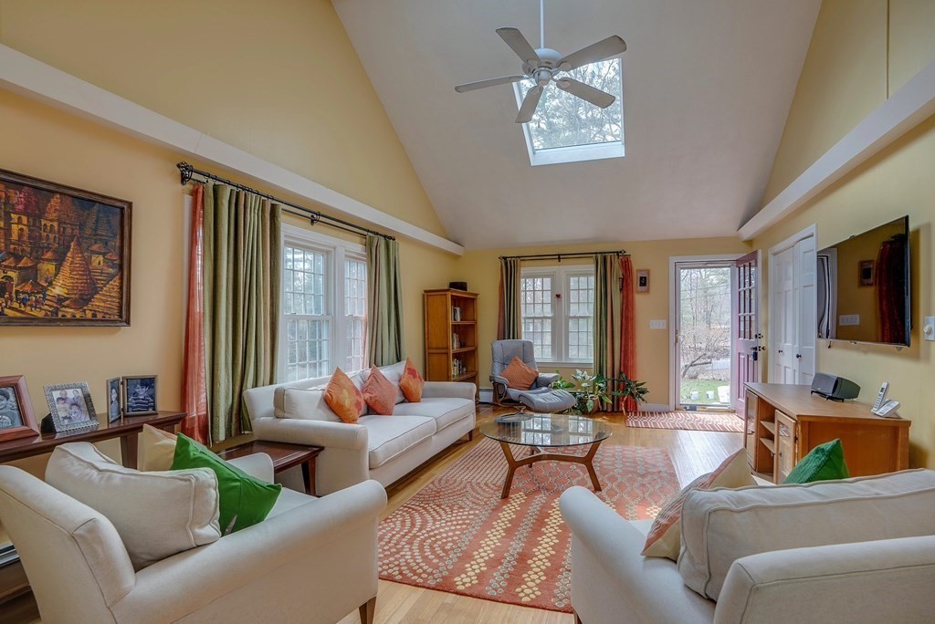 35 Gould Road Bedford, MA 01730 - Photo 14 of 42 Gallery Image 14
