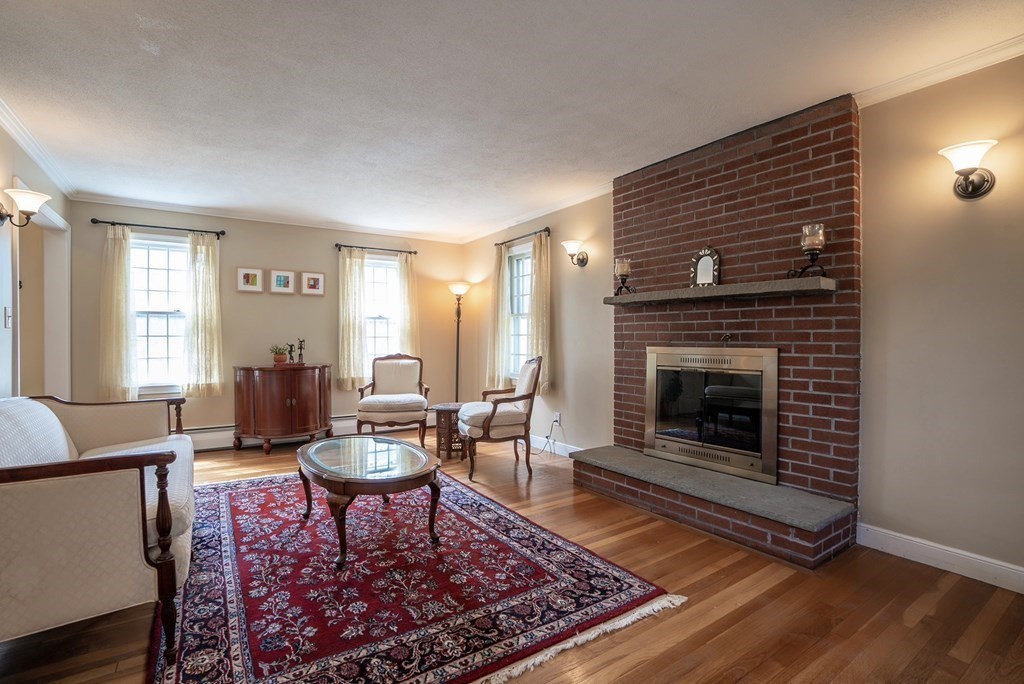 35 Gould Road Bedford, MA 01730 - Photo 20 of 42 Gallery Image 20