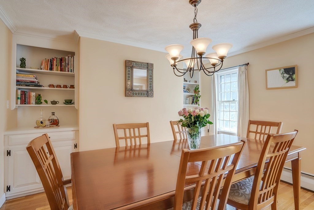 35 Gould Road Bedford, MA 01730 - Photo 10 of 42 Gallery Image 10
