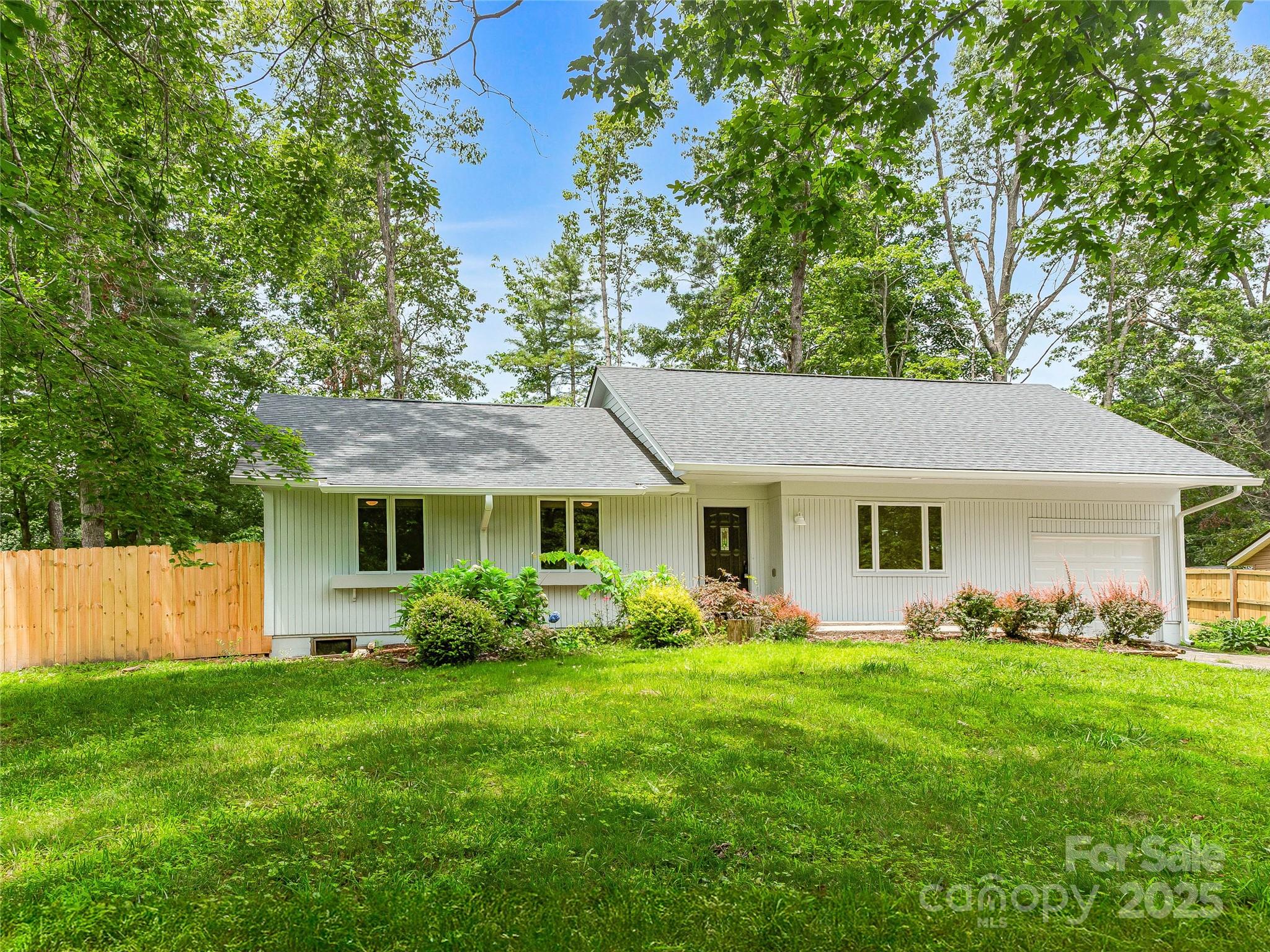 24 Ashcroft Road Arden, NC 28704 - Photo 2 of 23 Gallery Image 2