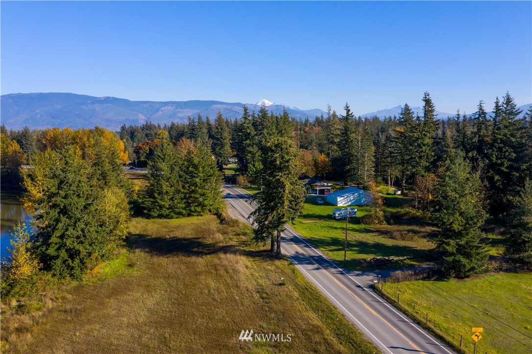 2020 East Pole Road Everson, WA 98247 - Photo 7 of 8 Gallery Image 7