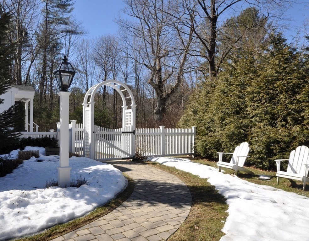 943 Lowell Road Concord, MA 01742 - Photo 29 of 38 Gallery Image 29
