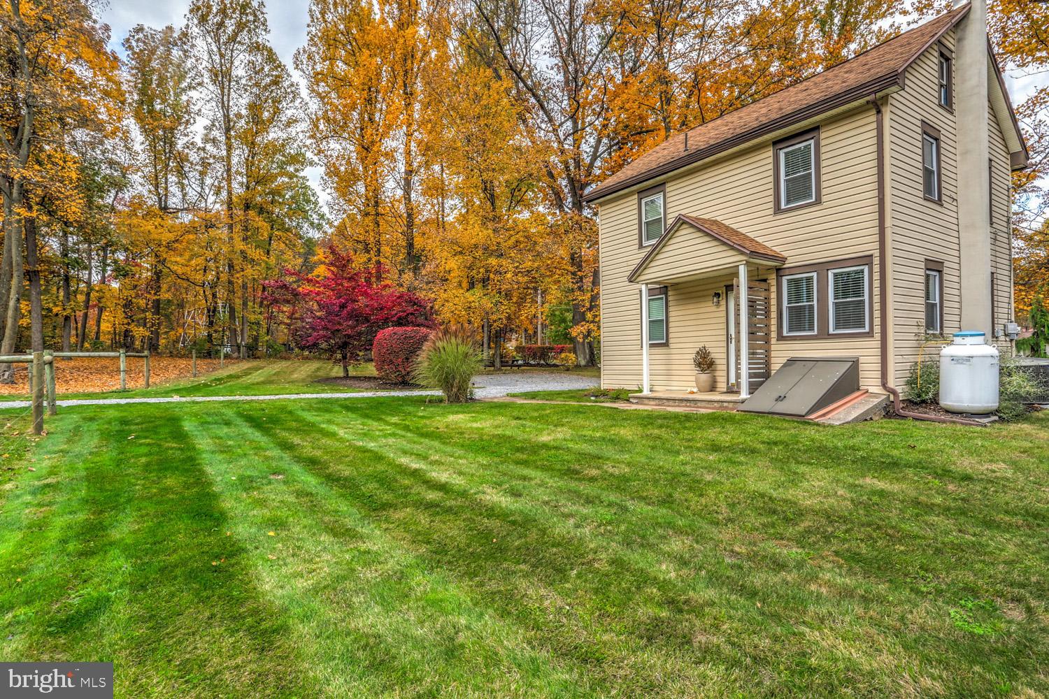 3174 Pinch Road Manheim, PA 17545 - Photo 14 of 45