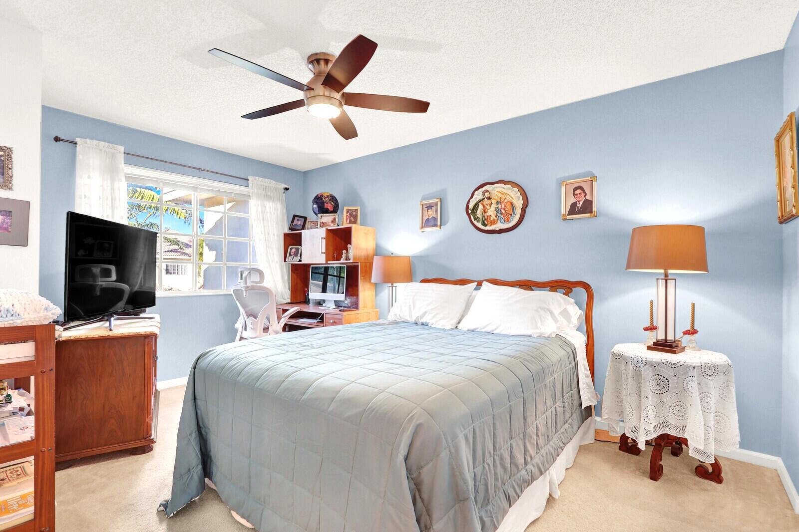 944 Imperial Lake Road West Palm Beach, FL 33413 - Photo 15 of 36 Guest Bedroom