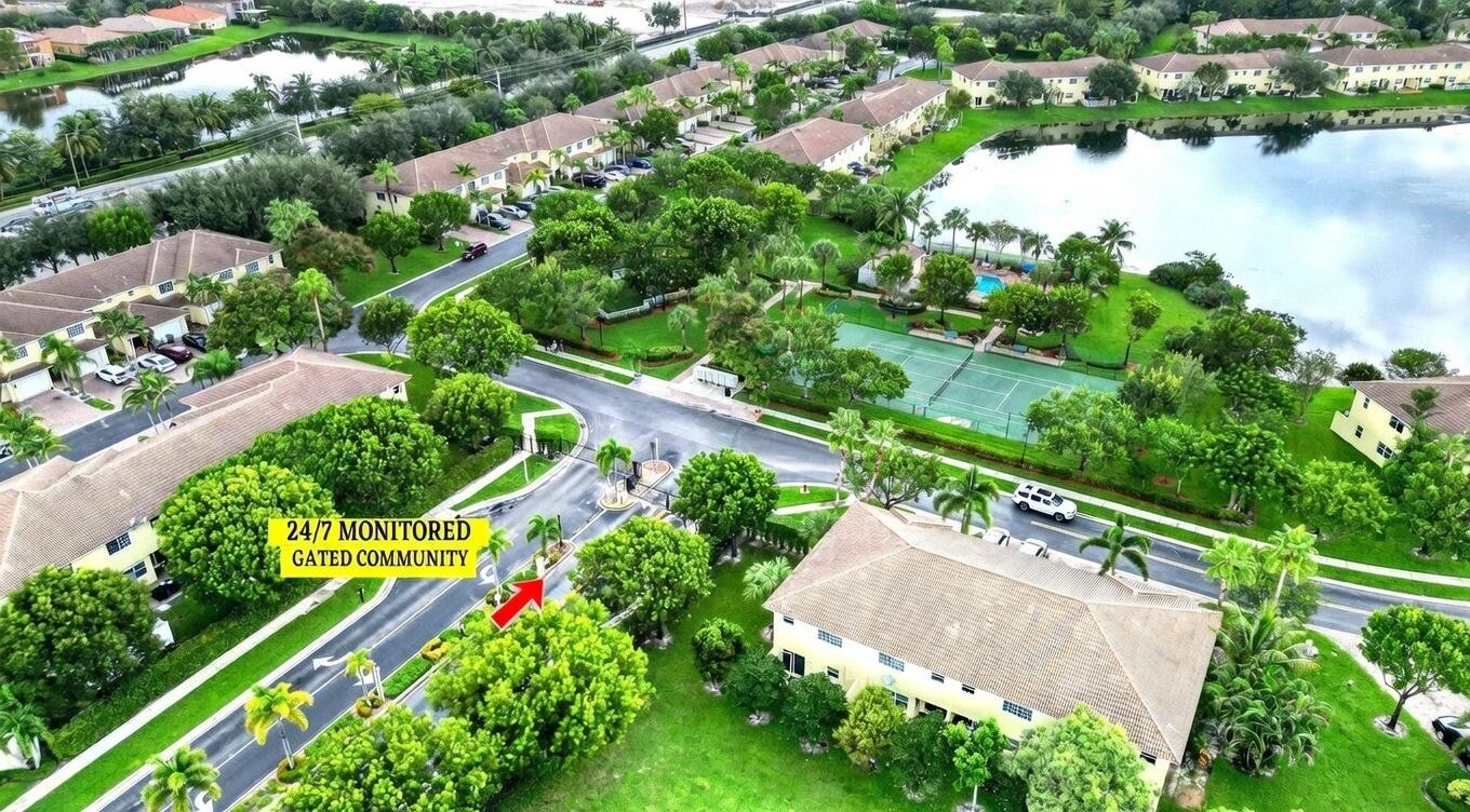 944 Imperial Lake Road West Palm Beach, FL 33413 - Photo 30 of 36 image (2)