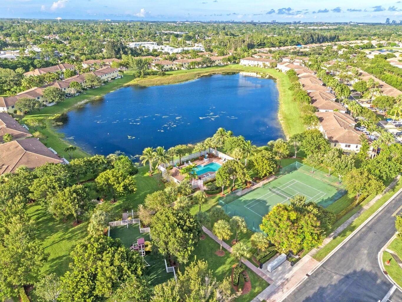 944 Imperial Lake Road West Palm Beach, FL 33413 - Photo 31 of 36 Aerial Lake