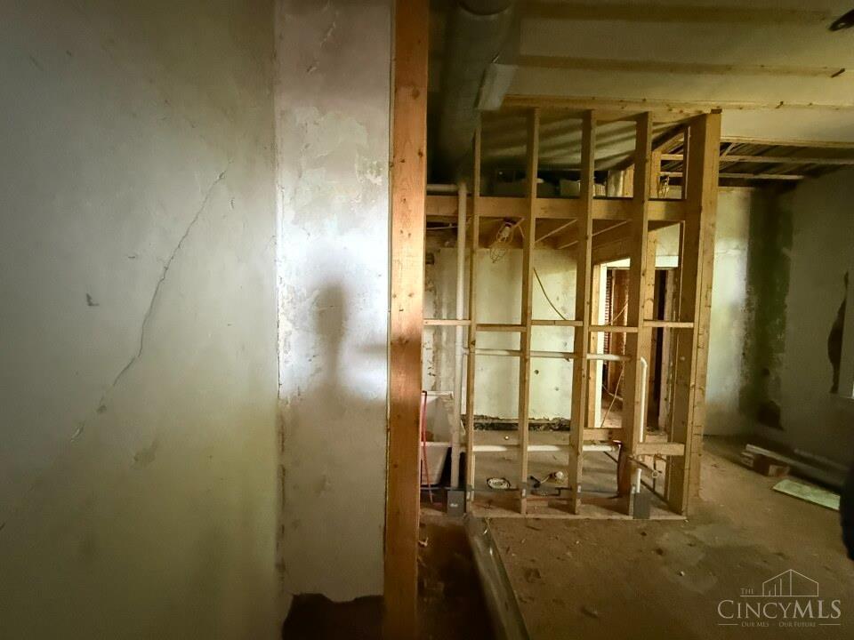 2450 River Road Cincinnati, OH 45204 - Photo 8 of 26 Gallery Image 8