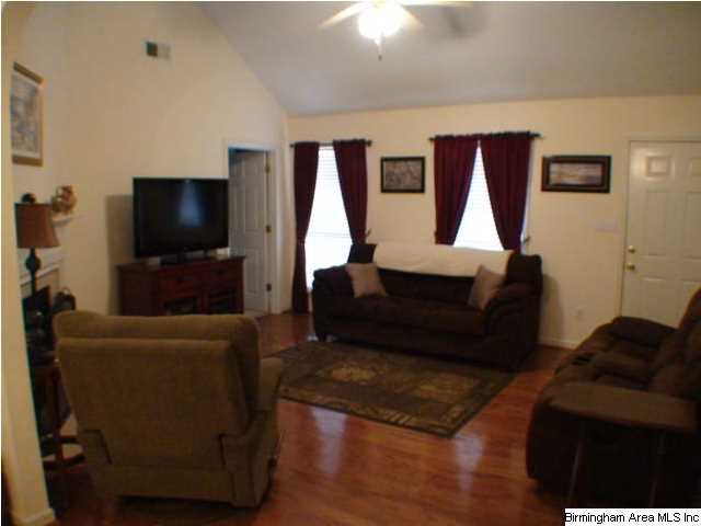 124 Star View Circle Alabaster, AL 35007 - Photo 8 of 24 Gallery Image 8