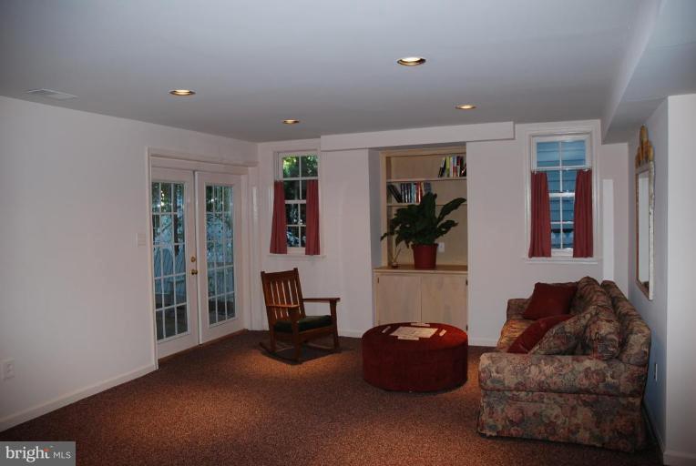318 Little Quarry Road Gaithersburg, MD 20878 - Photo 8 of 28 Recreation Room