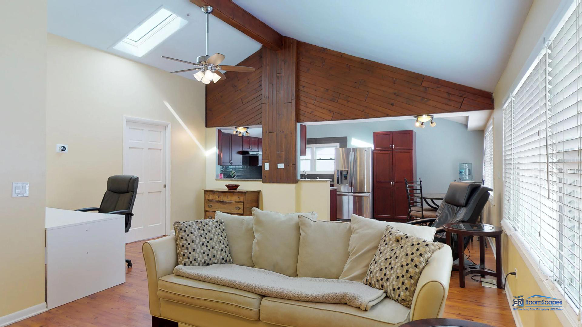 26049 West Rollins Road Ingleside, IL 60041 - Photo 8 of 44