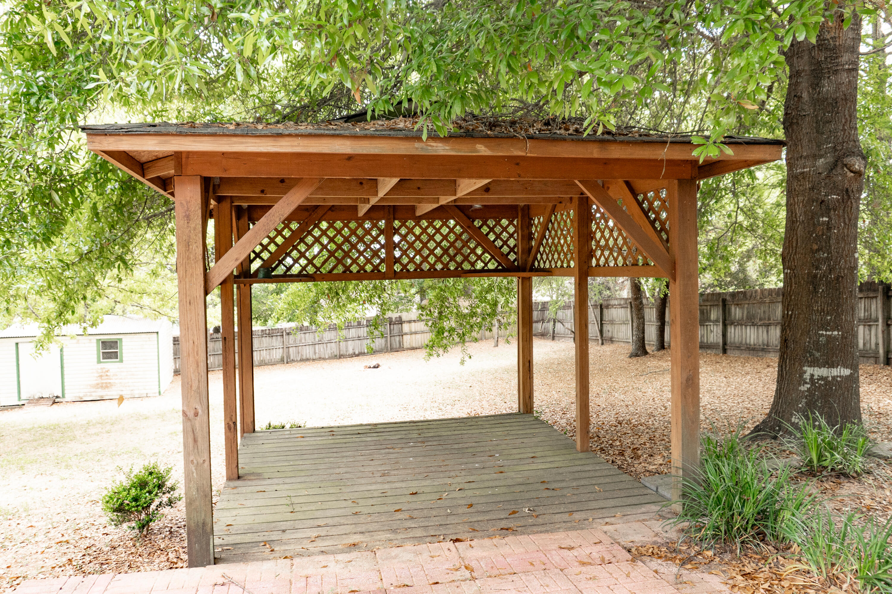 5136 Whitehurst Lane Crestview, FL 32536 - Photo 19 of 24 a view of entryway with wooden floor