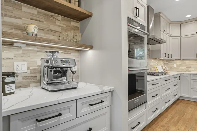 a view of a workspace