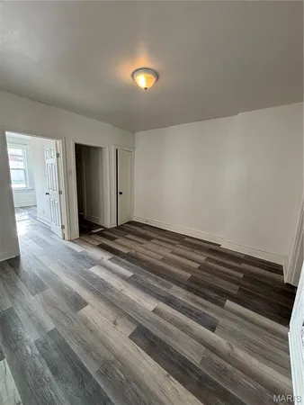 $1,200 | 6037 West Florissant Avenue, St. Louis, MO 63147