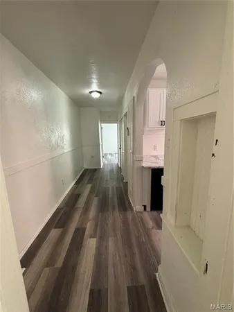 $1,200 | 6037 West Florissant Avenue, St. Louis, MO 63147