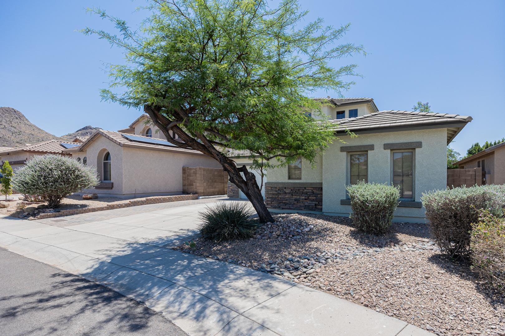 6539 West Jomax Road Phoenix, AZ 85083 - Photo 2 of 39 a house with a outdoor space