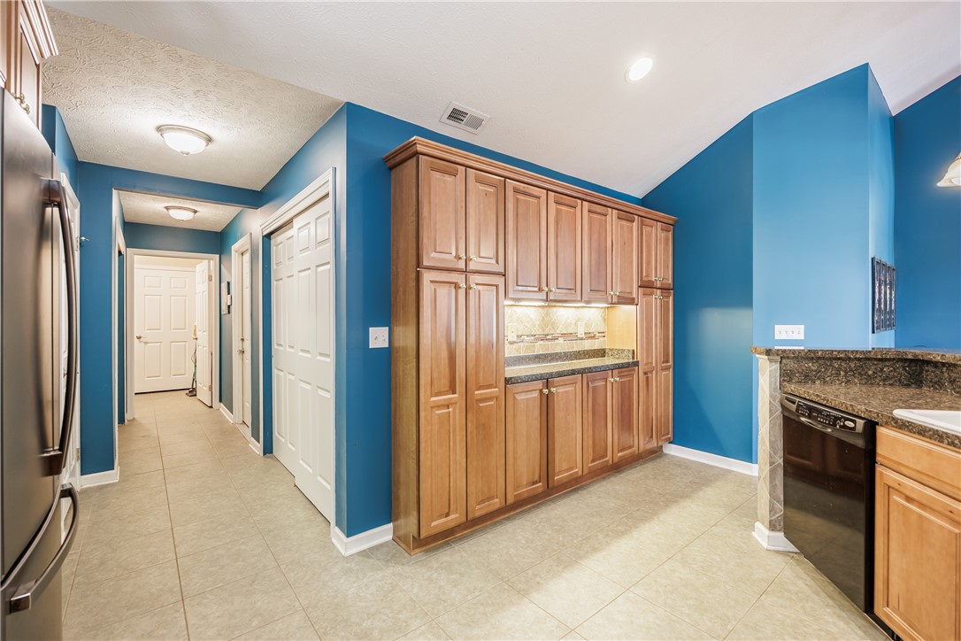 17 Maple Center Road Greece, NY 14468 - Photo 24 of 42 Gallery Image 24