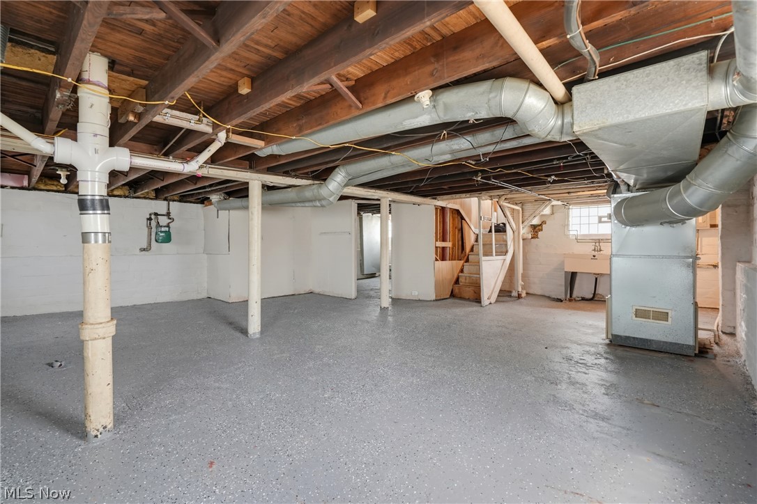 3842 Highland Road Cleveland, OH 44111 - Photo 29 of 39 Gallery Image 29