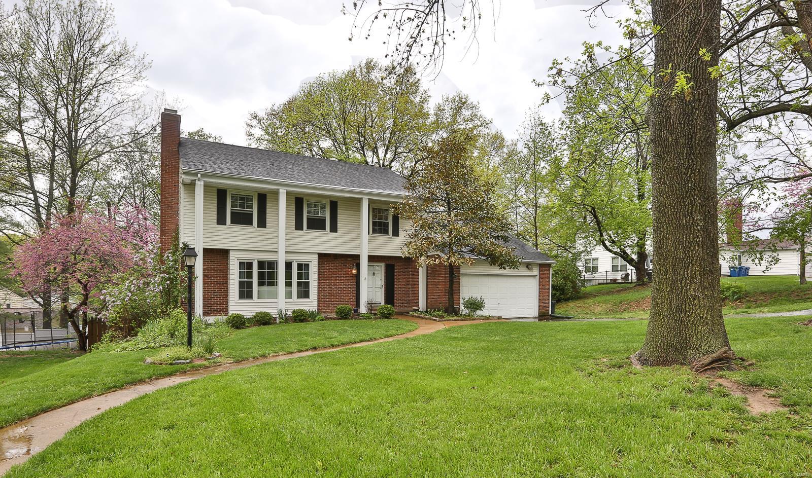 345 Providence Road Ballwin, MO 63011 - Photo 1 of 34 Gallery Image 1