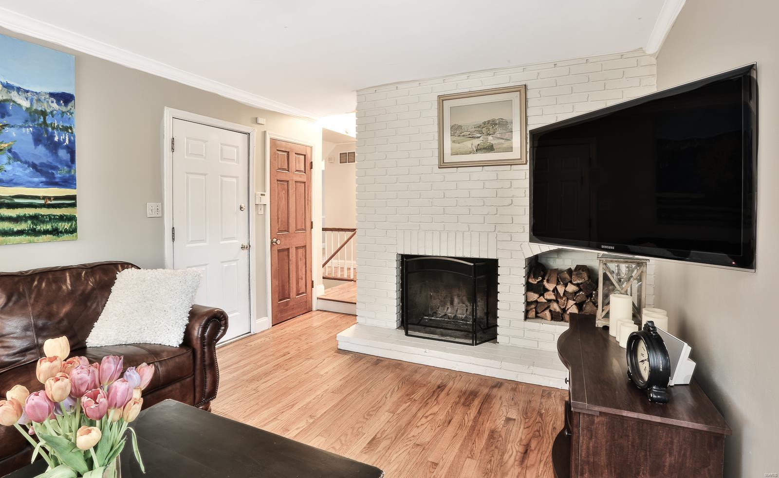 345 Providence Road Ballwin, MO 63011 - Photo 13 of 34 Gallery Image 13