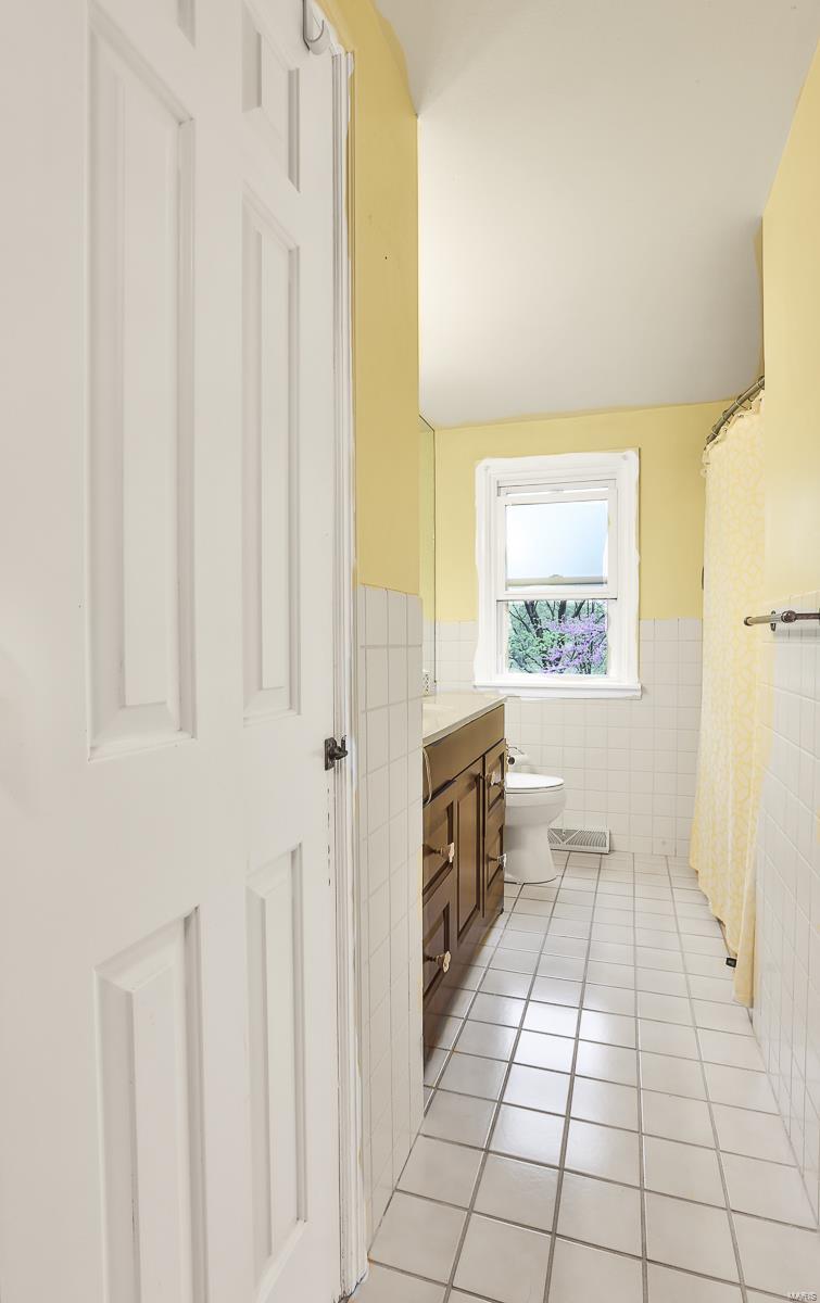 345 Providence Road Ballwin, MO 63011 - Photo 28 of 34 Gallery Image 28